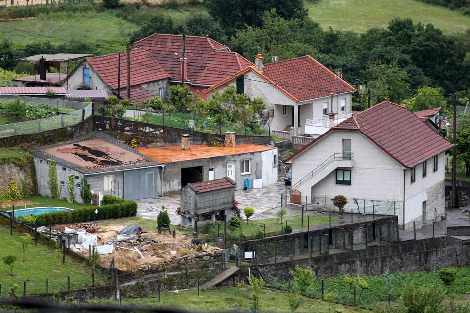 Pazos de Borbén